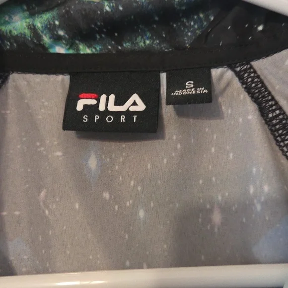 2/$15 Fila Galaxy Pull-over Jacket (S) - Picture 5 of 6